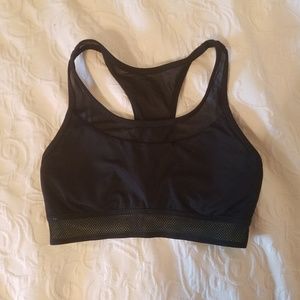 Black sports bra